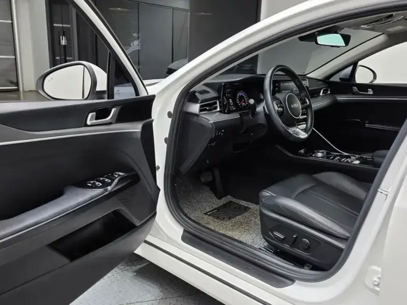 2022 Kia K5 с пробегом 84 723 км