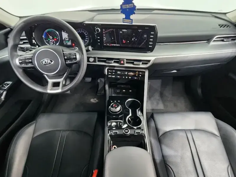 2021 Kia K5 с пробегом 127 752 км