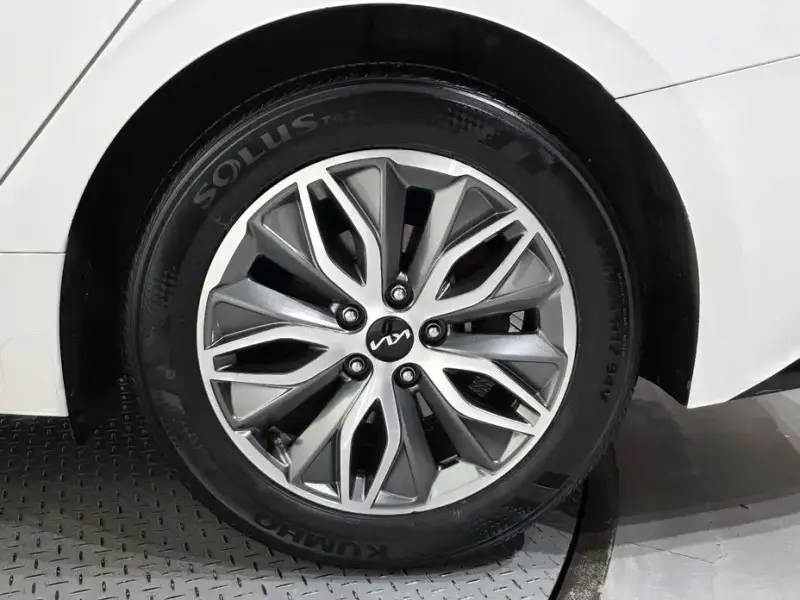 2022 Kia K5 с пробегом 84 723 км