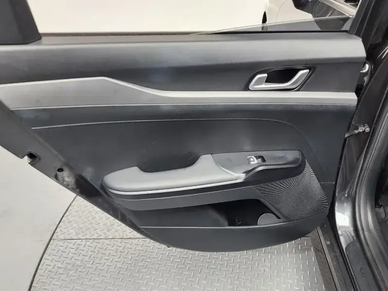 2021 Kia K5 с пробегом 127 752 км