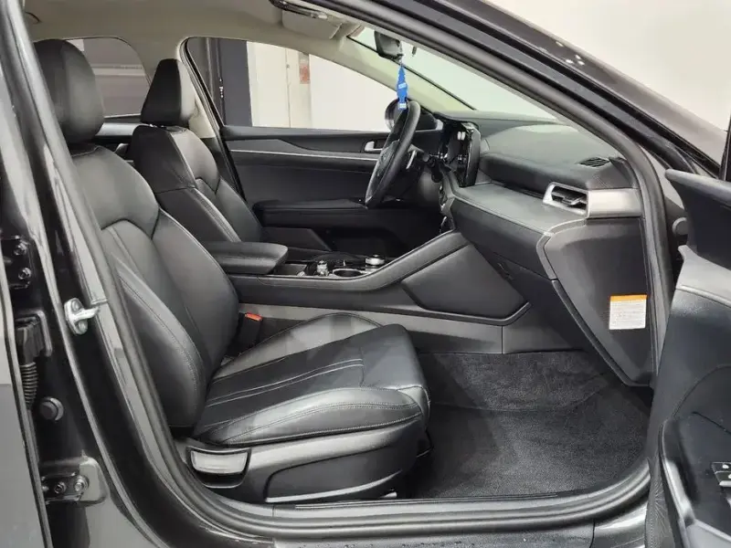 2021 Kia K5 с пробегом 127 752 км