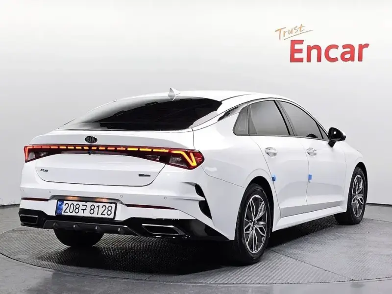 2021 Kia K5 с пробегом 97 657 км