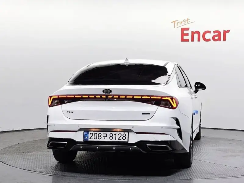 2021 Kia K5 с пробегом 97 657 км