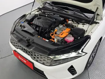 2021 Kia K5 с пробегом 97 657 км