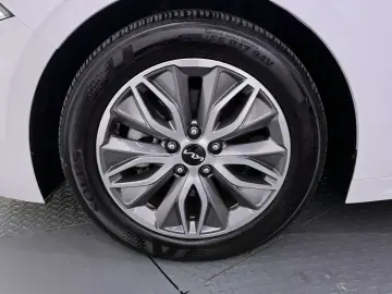 2021 Kia K5 с пробегом 63 746 км