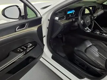 2021 Kia K5 с пробегом 63 746 км