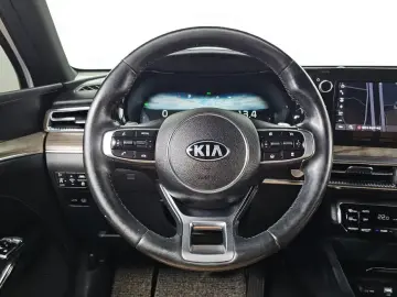 2021 Kia K5 с пробегом 97 657 км