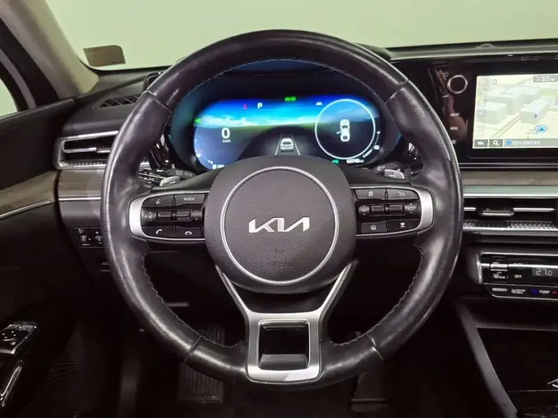 2021 Kia K5 с пробегом 63 746 км