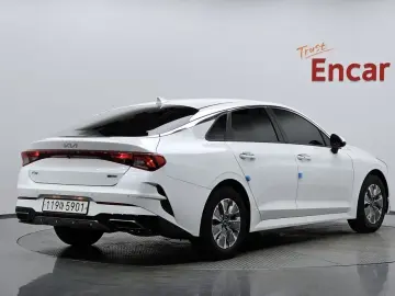 2022 Kia K5 с пробегом 82 353 км
