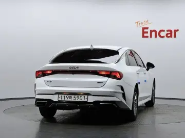 2022 Kia K5 с пробегом 82 353 км