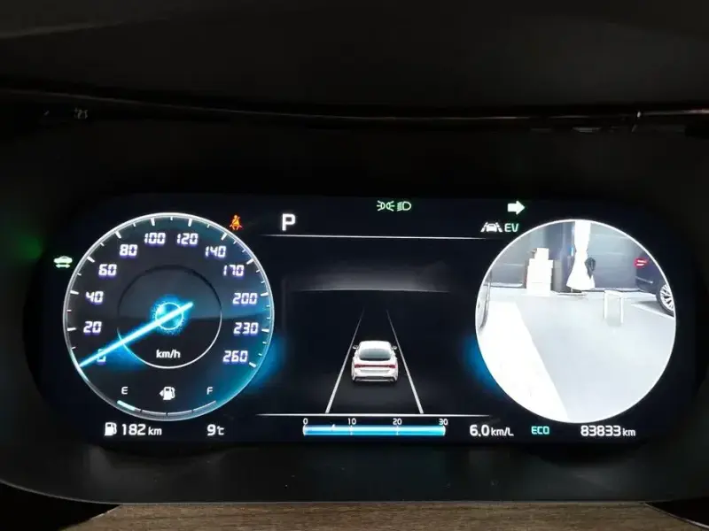 2022 Kia K5 с пробегом 83 833 км