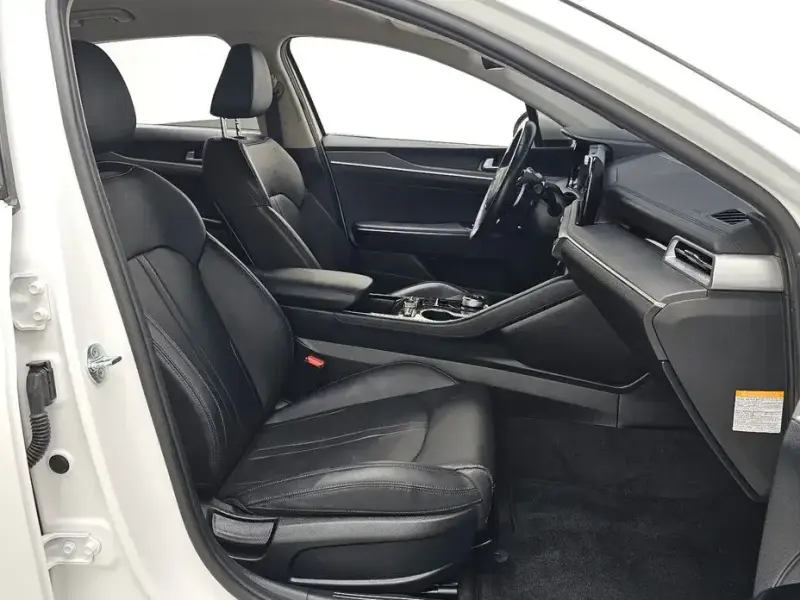 2022 Kia K5 с пробегом 82 353 км