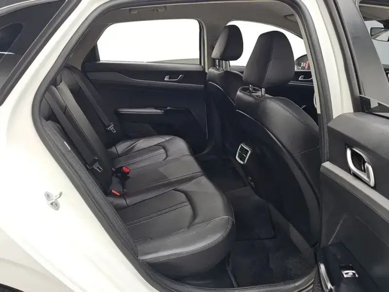 2022 Kia K5 с пробегом 82 353 км