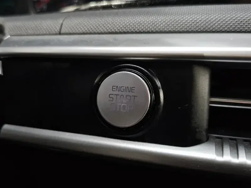 2022 Kia K5 с пробегом 82 353 км