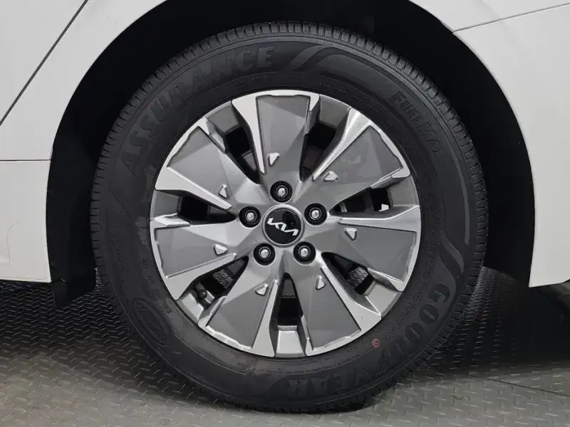 2022 Kia K5 с пробегом 82 353 км