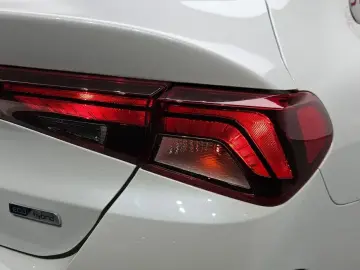 2022 Kia K5 с пробегом 82 353 км