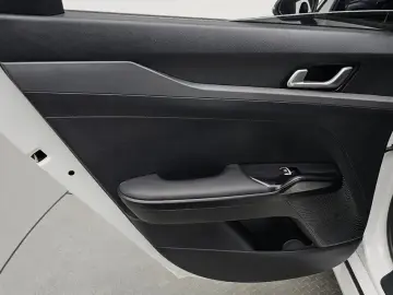 2022 Kia K5 с пробегом 82 353 км