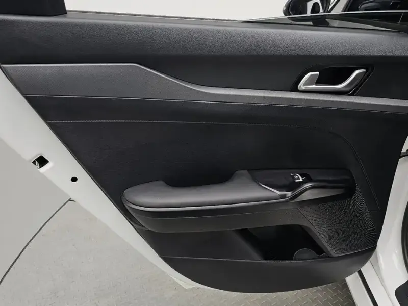 2022 Kia K5 с пробегом 82 353 км