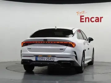 2021 Kia K5 с пробегом 103 285 км