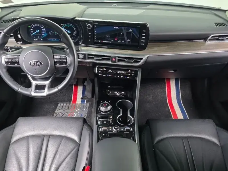 2021 Kia K5 с пробегом 103 285 км