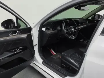 2021 Kia K5 с пробегом 103 285 км