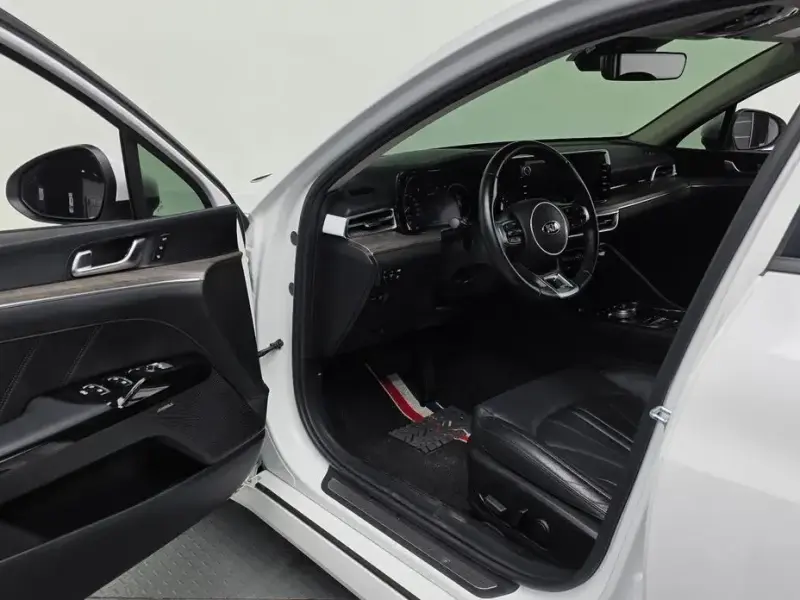 2021 Kia K5 с пробегом 103 285 км