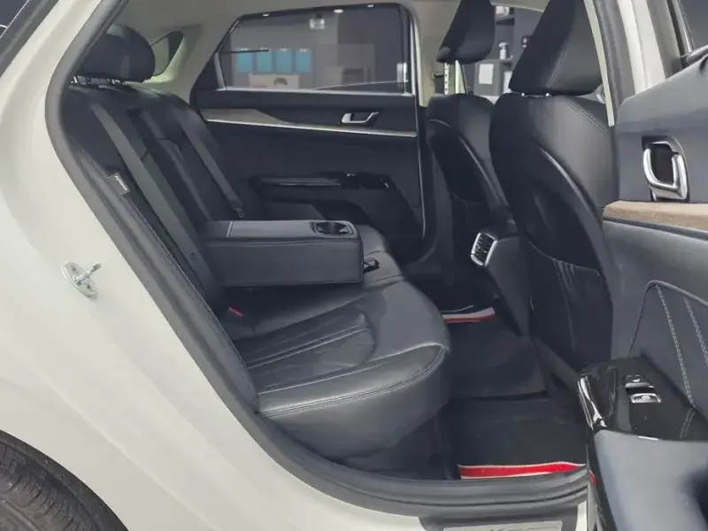 2021 Kia K5 с пробегом 103 285 км