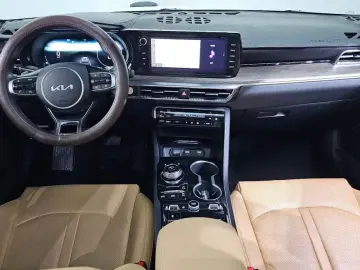 2022 Kia K5 с пробегом 59 736 км