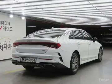 2022 Kia K5 с пробегом 114 450 км