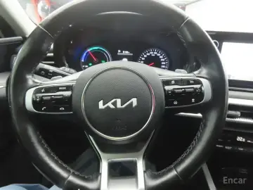 2022 Kia K5 с пробегом 114 450 км
