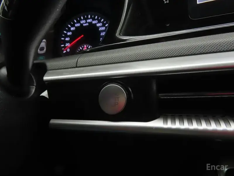 2022 Kia K5 с пробегом 114 450 км