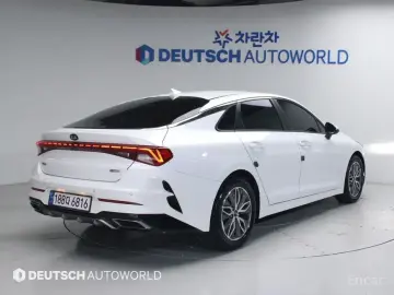 2021 Kia K5 с пробегом 142 861 км
