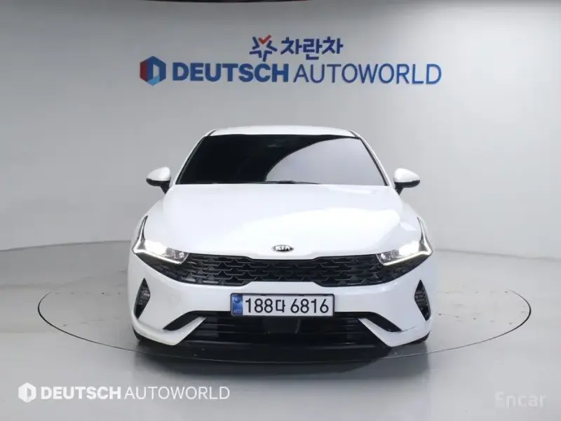 2021 Kia K5 с пробегом 142 861 км