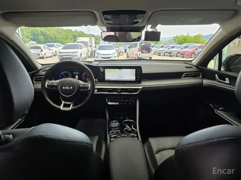 2022 Kia K5 с пробегом 76 664 км