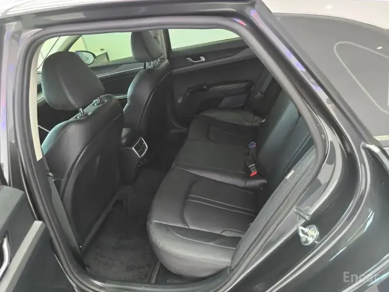 2022 Kia K5 с пробегом 76 664 км