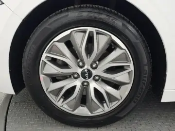2022 Kia K5 с пробегом 126 567 км