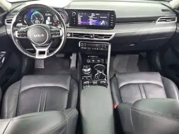 2022 Kia K5 с пробегом 126 567 км