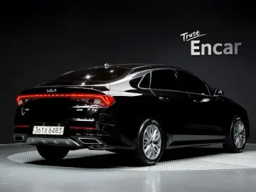 2022 Kia K5 с пробегом 77 311 км