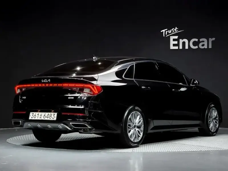 2022 Kia K5 с пробегом 77 311 км