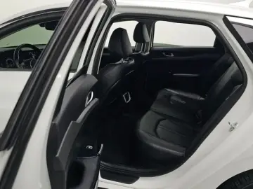 2022 Kia K5 с пробегом 126 567 км