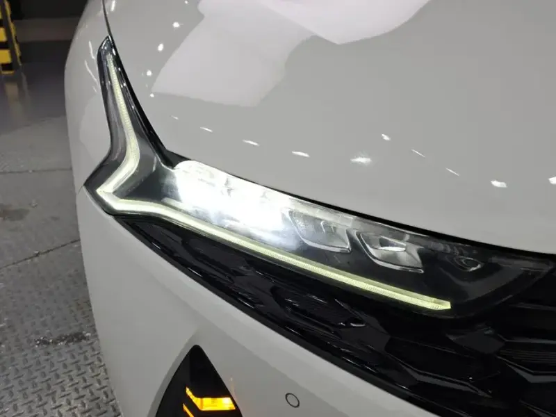 2022 Kia K5 с пробегом 126 567 км