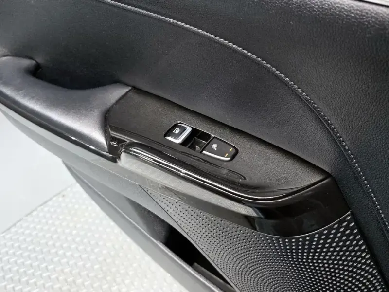 2022 Kia K5 с пробегом 77 311 км