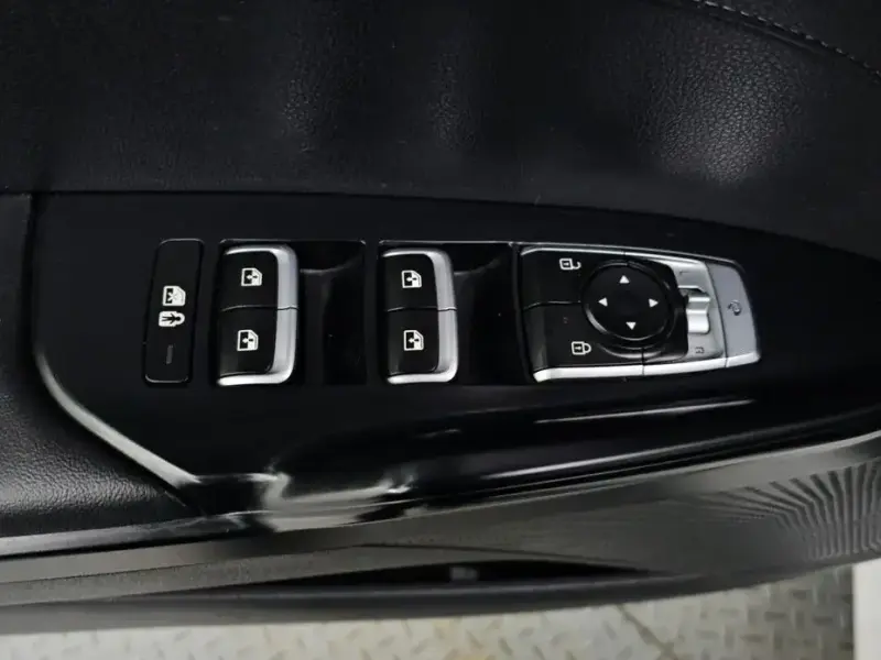 2022 Kia K5 с пробегом 126 567 км