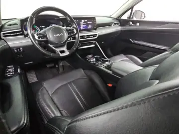 2022 Kia K5 с пробегом 126 567 км