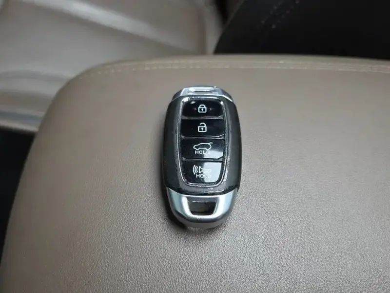 2018 Hyundai Santa Fe с пробегом 99 507 км