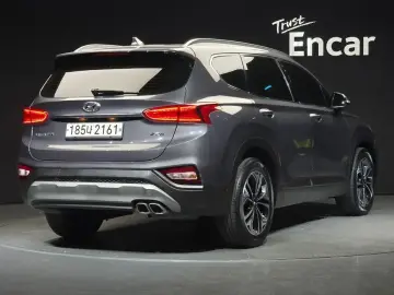 2018 Hyundai Santa Fe с пробегом 160 523 км