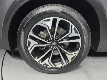 2018 Hyundai Santa Fe с пробегом 160 523 км