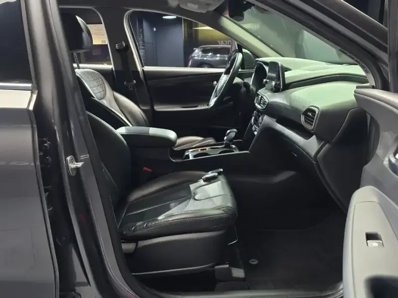 2018 Hyundai Santa Fe с пробегом 160 523 км