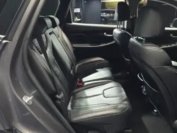 2018 Hyundai Santa Fe с пробегом 160 523 км