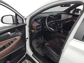 2018 Hyundai Santa Fe с пробегом 127 813 км
